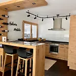 Perla Garden, Stylish Appartement *